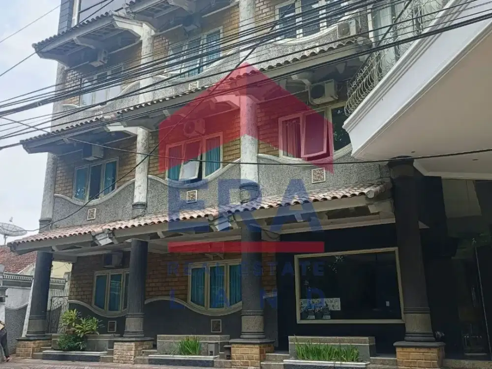 Disewakan Gedung Ex Campus di Jalan Jakarta Malang