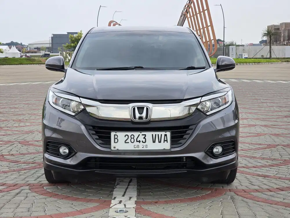 Honda New HR-V 1.5 E Matic Facelift 2018
Abu-Abu Metalik