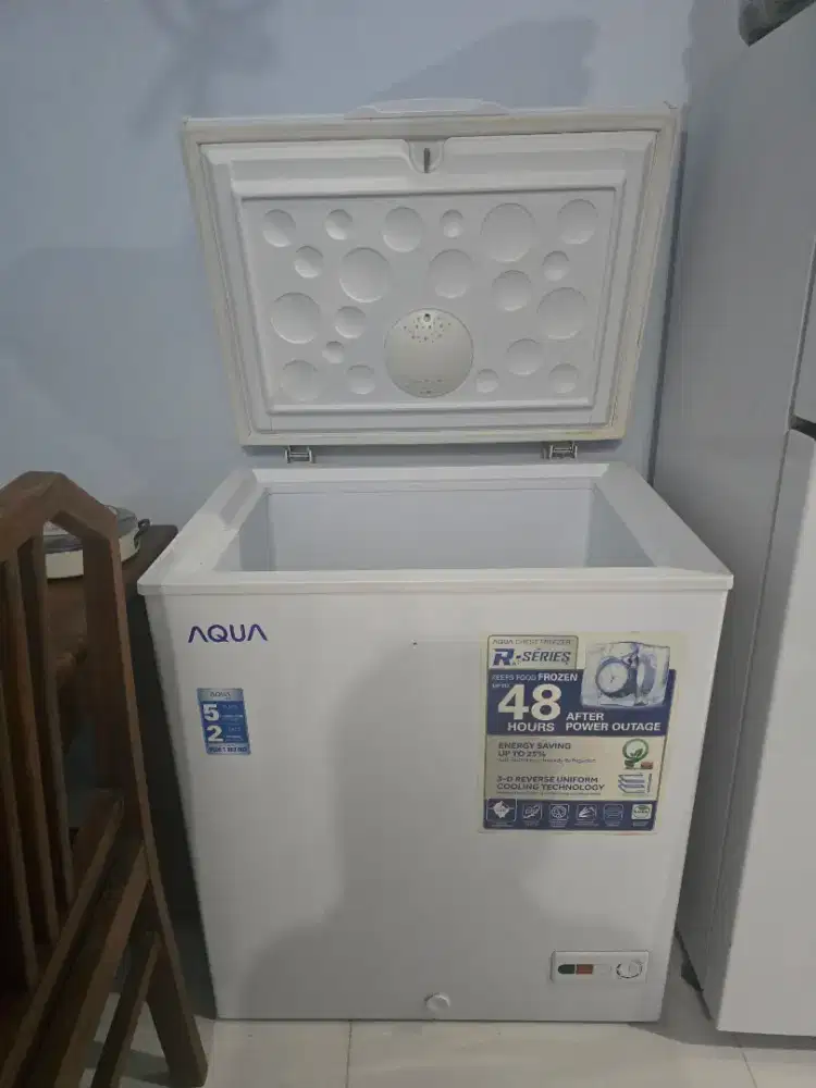 Freezer Aqua Chest 150L