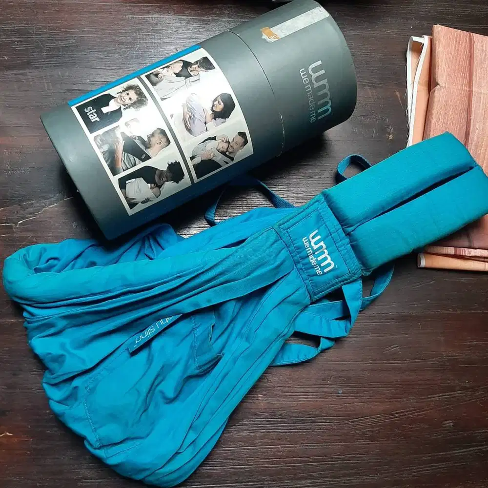Gendongan Bayi WMM we made me WMM soohu sling Warna biru Bekas