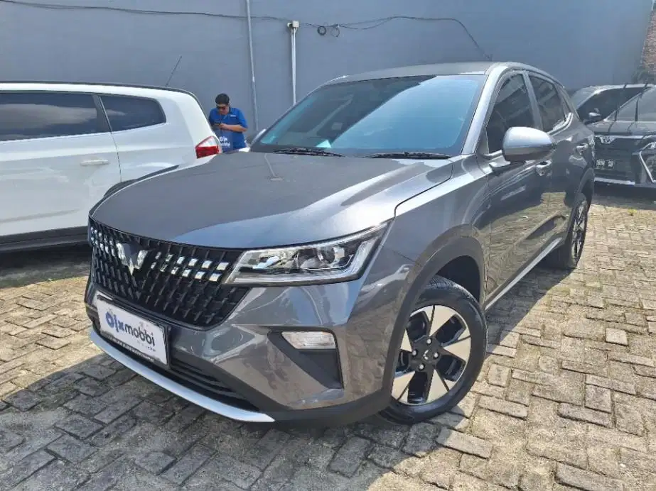 LOW DP Wuling Alvez 1.5 SE Bensin-AT 2024 DZO