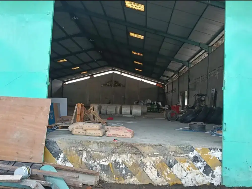 SEWAKAN GUDANG SURIMULIA MARGOMULYO SURABAYA