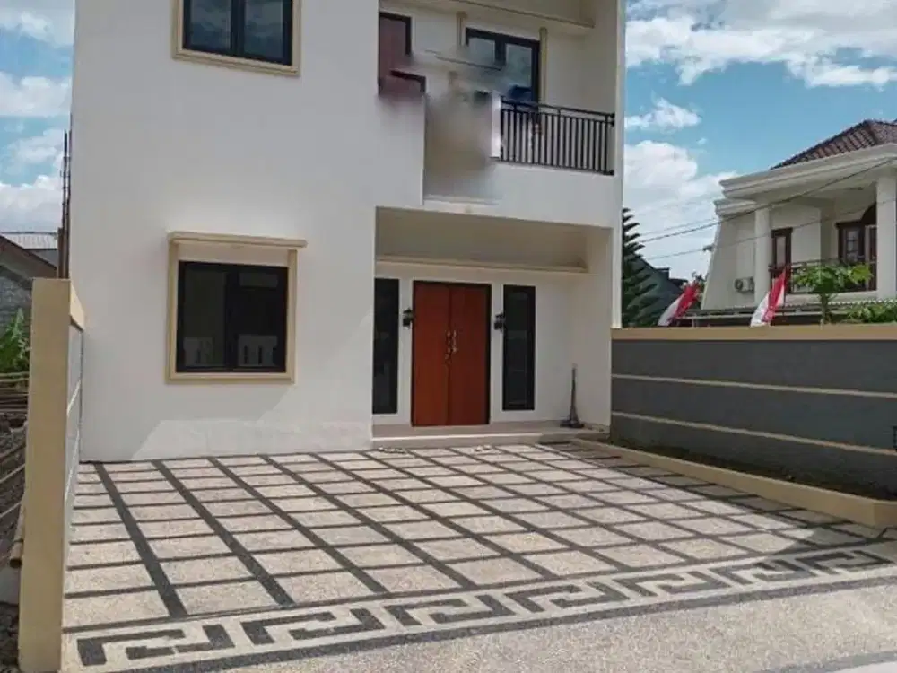 rumah hook baru siap huni lokasi strategis di arcamanik