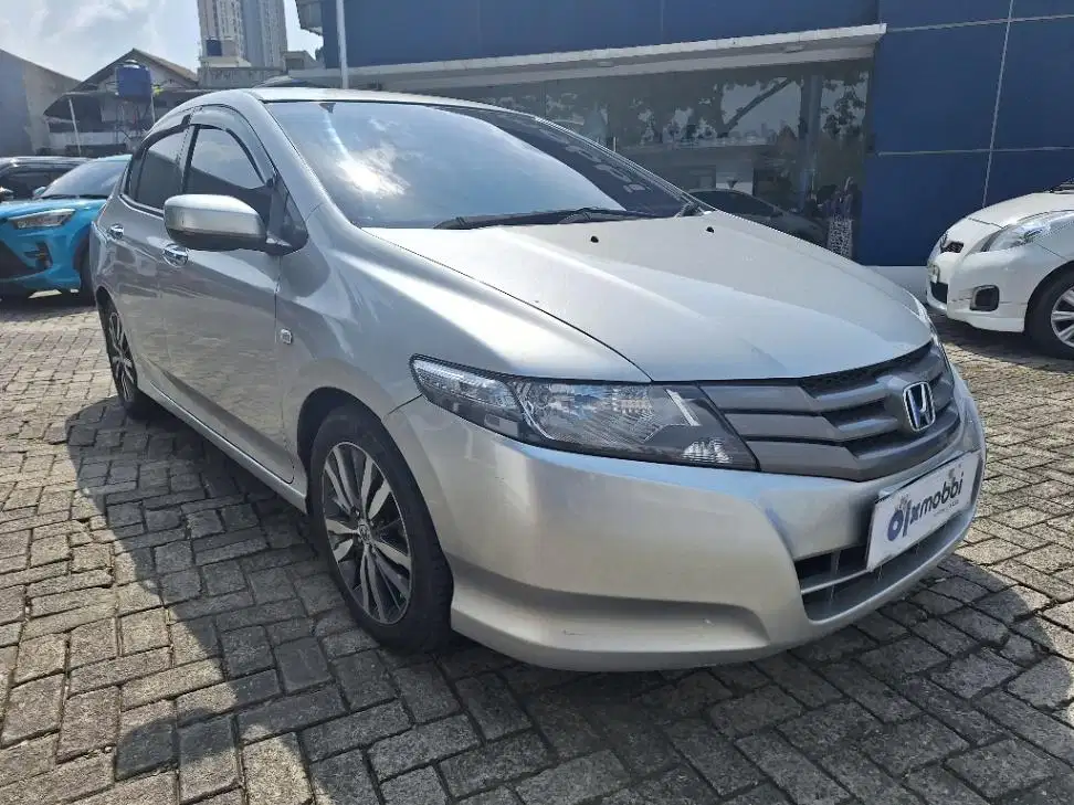 LOW DP Honda City 1.5 S Bensin-AT 2010 EBC