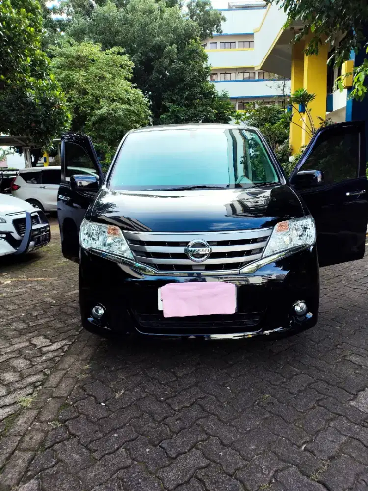 Dijual Serena C26 Type X 2014