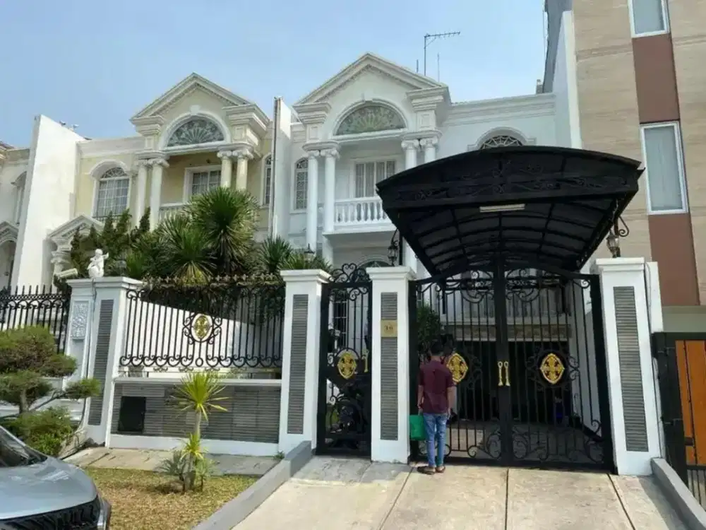 DIJUAL RUMAH DI PIK 1 CLUSTER KANO PERMAI UK 8.5x25 (3 LANTAI) FULL FURNISH SHM MURAH