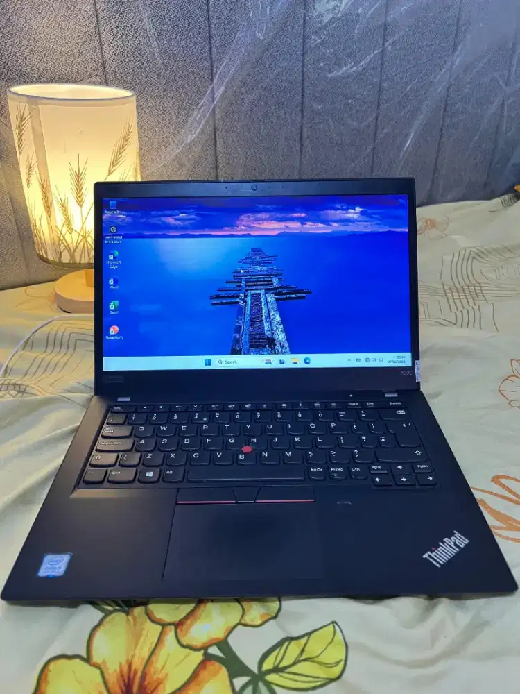 Lenovo thinkpad x390 core i5 gen 8 ram 8gb ssd 256gb