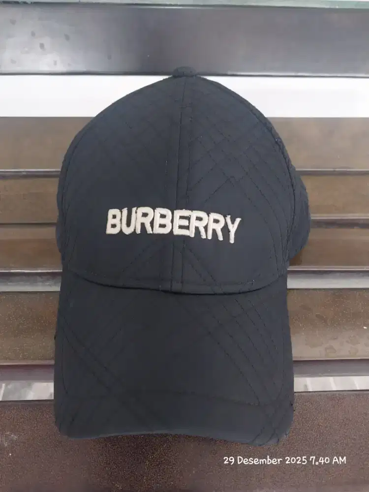 Topi Burberry Original