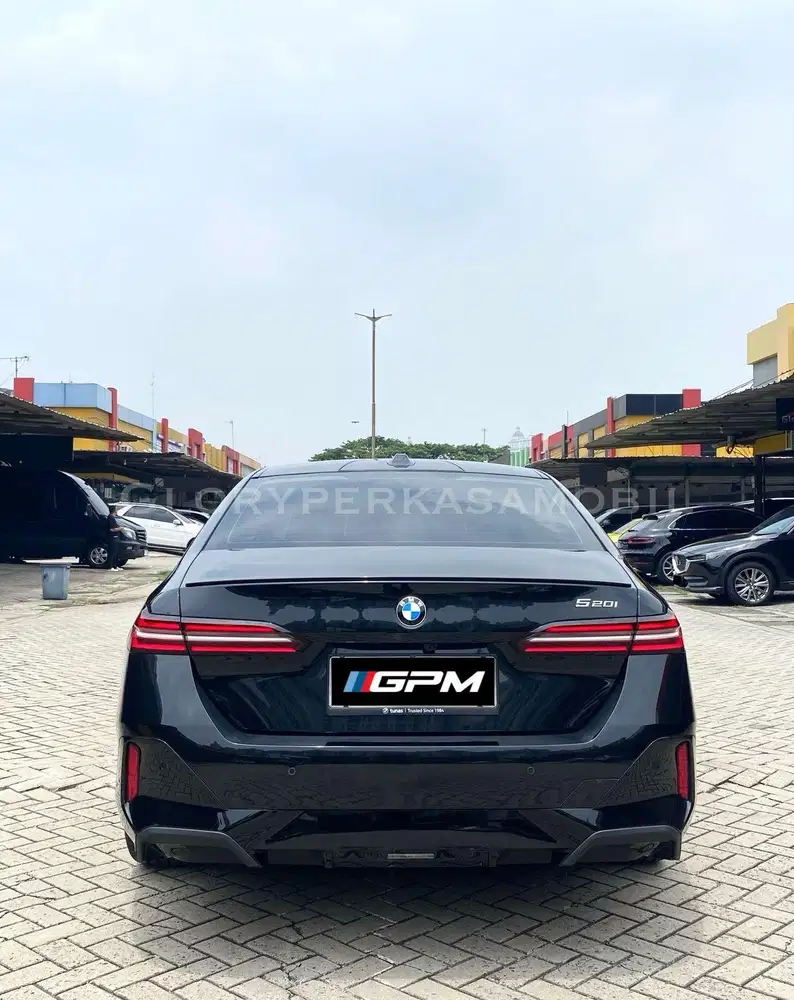 BMW 520i M Sport 2025 KM 300 ANTIK
