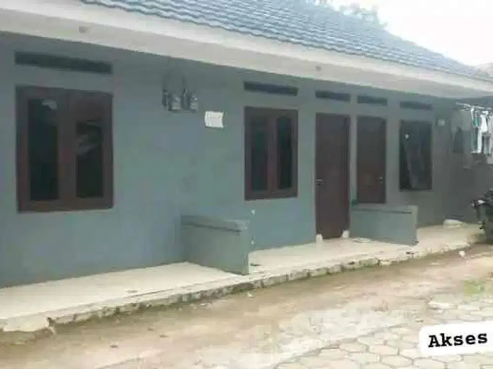 KONTRAKAN MURAH FULL TERISI 3 PINTU LOKASI STRATEGIS BERDEKATAN DENGAN TOL BARU BOMANG