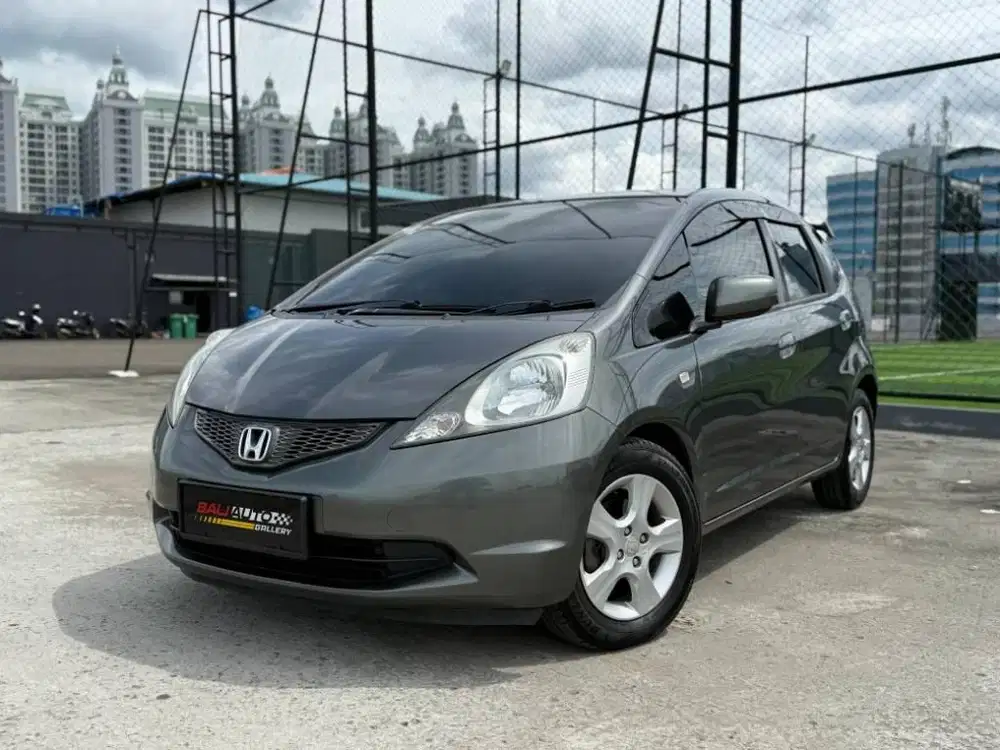 Honda Jazz 1.5 S A/T 2010 Abu-Abu