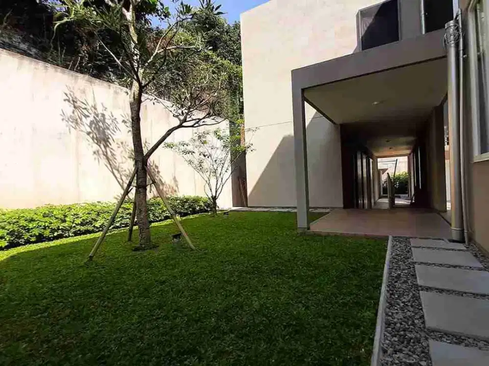 Dijual rumah untuk investasi menarik di Tubagus Ismail