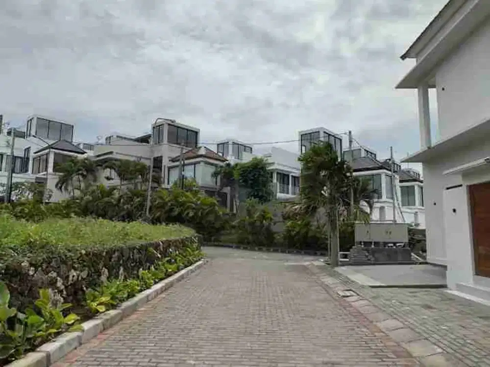 Jual  2 plot Tanah Luas 3 are Lokasi Nusa Dua Bali di Kawasan Villa One Gate Sytem