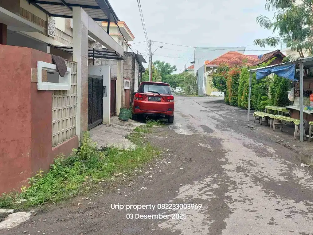 Dijual pekarangan dekat smp it dan kpu sumber solo