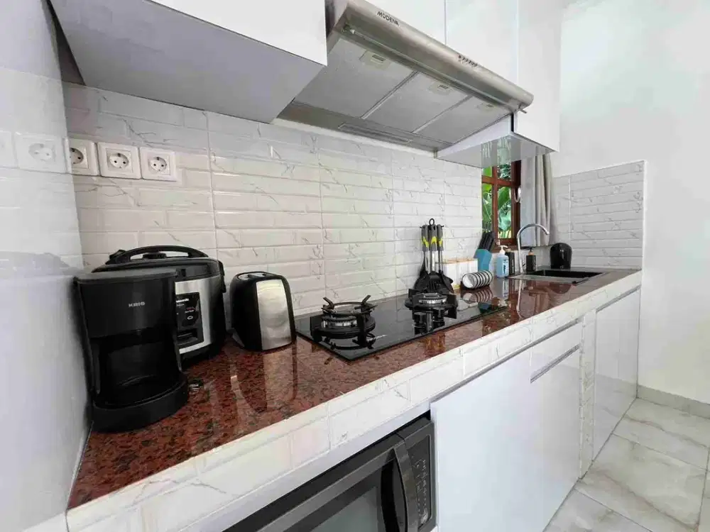 3 BR villa Cantik Dekat plataran canggu fully furnished shm