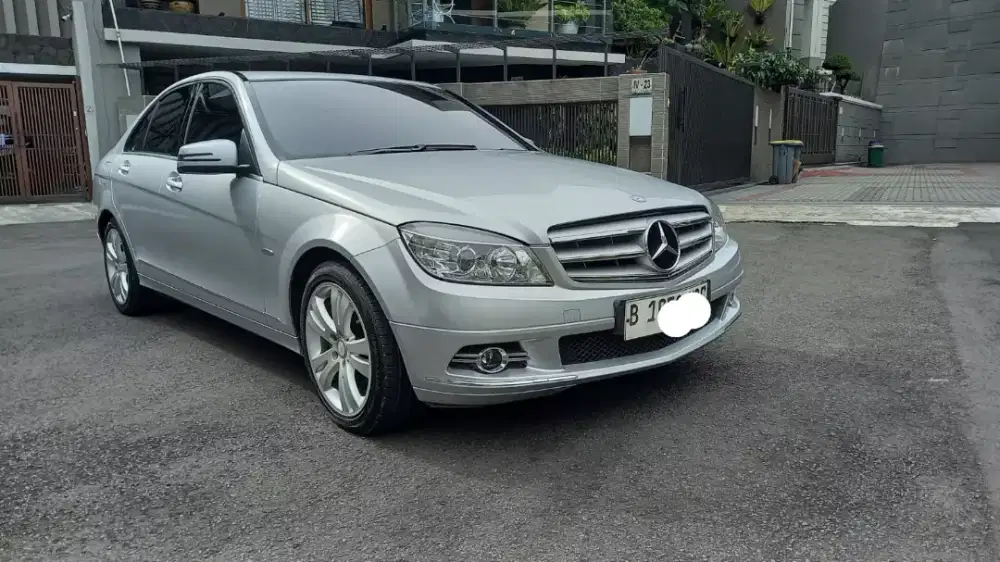 Mercy C200 Avantgarde CGI 2011