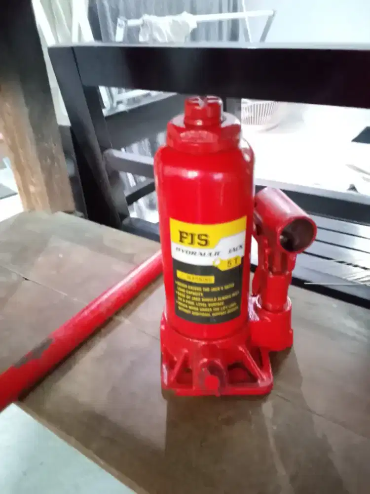 Dongkrak botol 5T