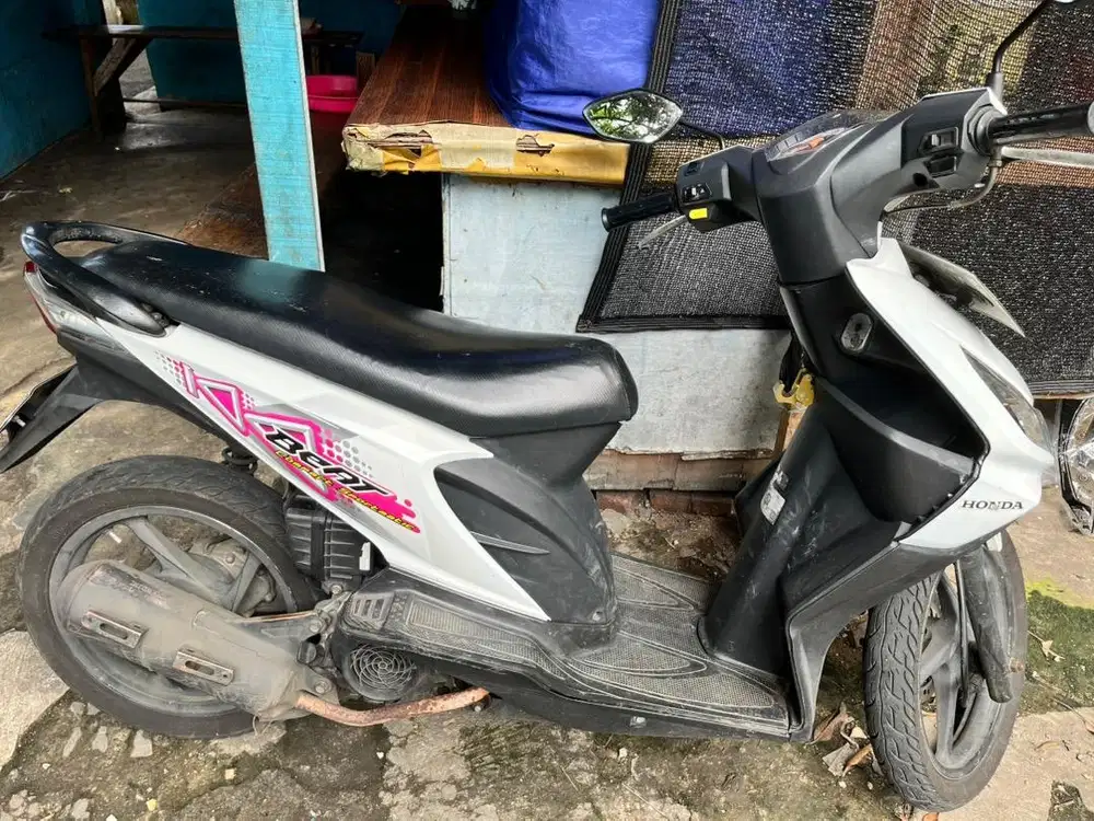 Jual motor honda beat 2012