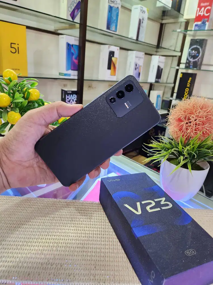 Vivo V23 5G Ram 8+8Gb/ 128Gb Fullset Original 100% Like New Bergaransi