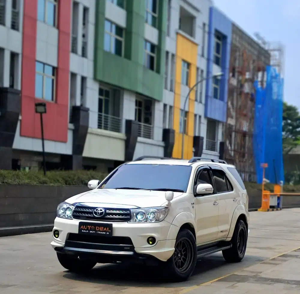 TOYOTA FORTUNER 2.5 G AT 2010 SUPER ISTIMEWA