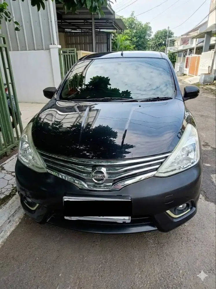 Nissan Grand Livina XV CVT 2013 Facelift – Kondisi Terawat