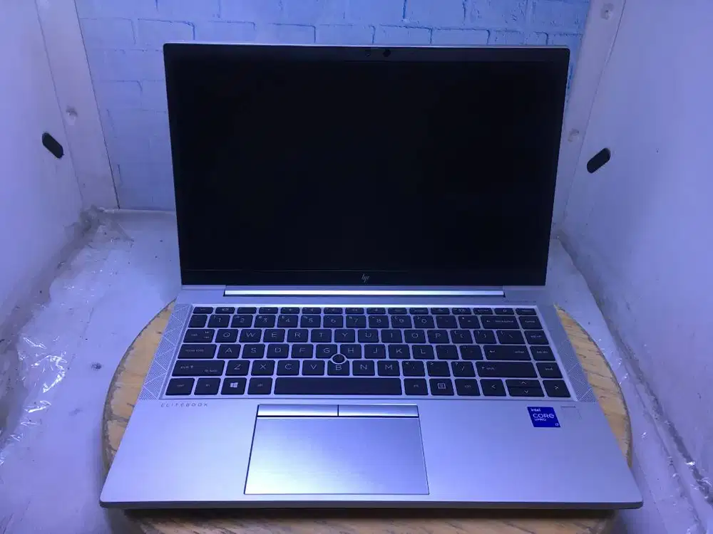 HP ELITEBOOK 840 G8 I7 1165G7 32GB RAM 256GB SSD FHD CAM BACKLIT MULUS