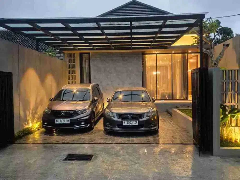 Dijual Rumah Super Mewah Full Furnished Lokasi Sleman, Yogyakarta Luas 206m2