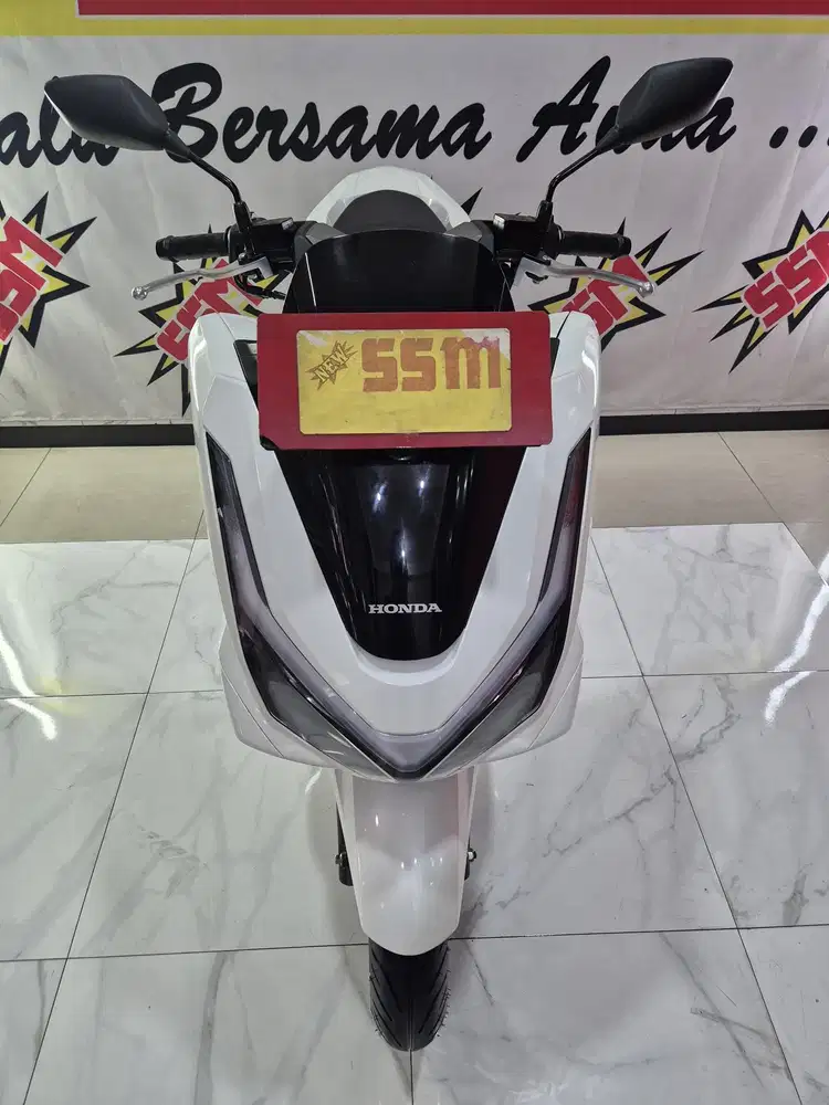 New pcx 160 keyless iss cbs