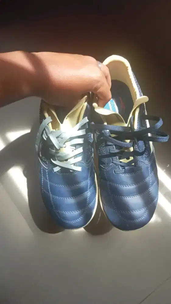 JUAL SEPATU FUTSAL SECOOND
