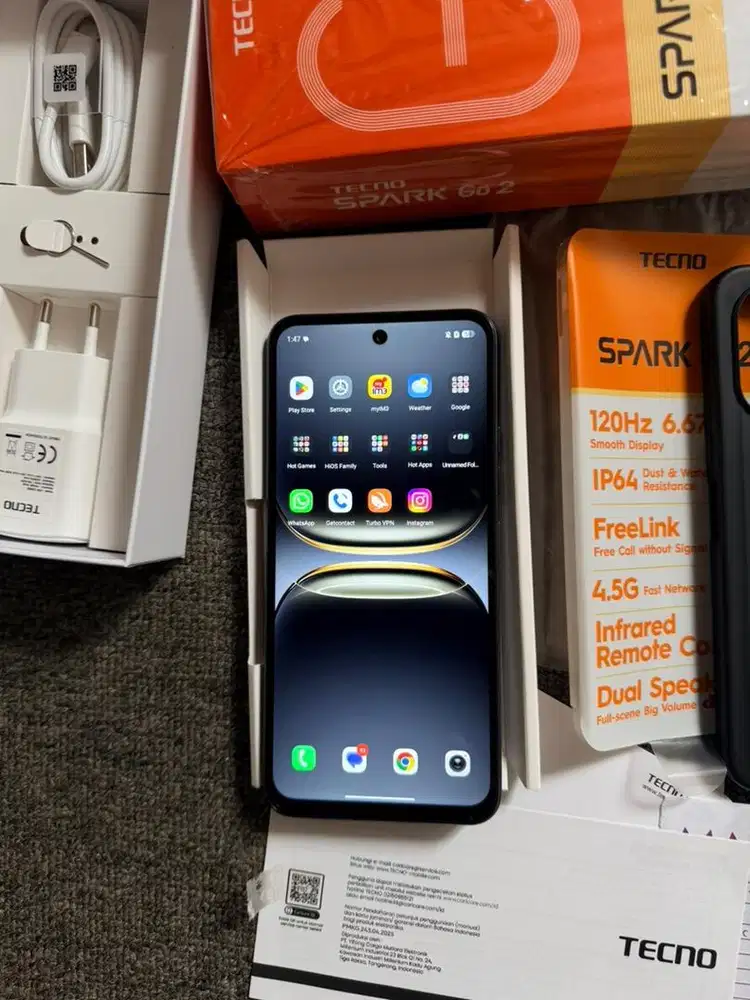 Tecno Sparks Go 2  Black 128GB RAM 4+2 fullset like new (dipakai 1bln)