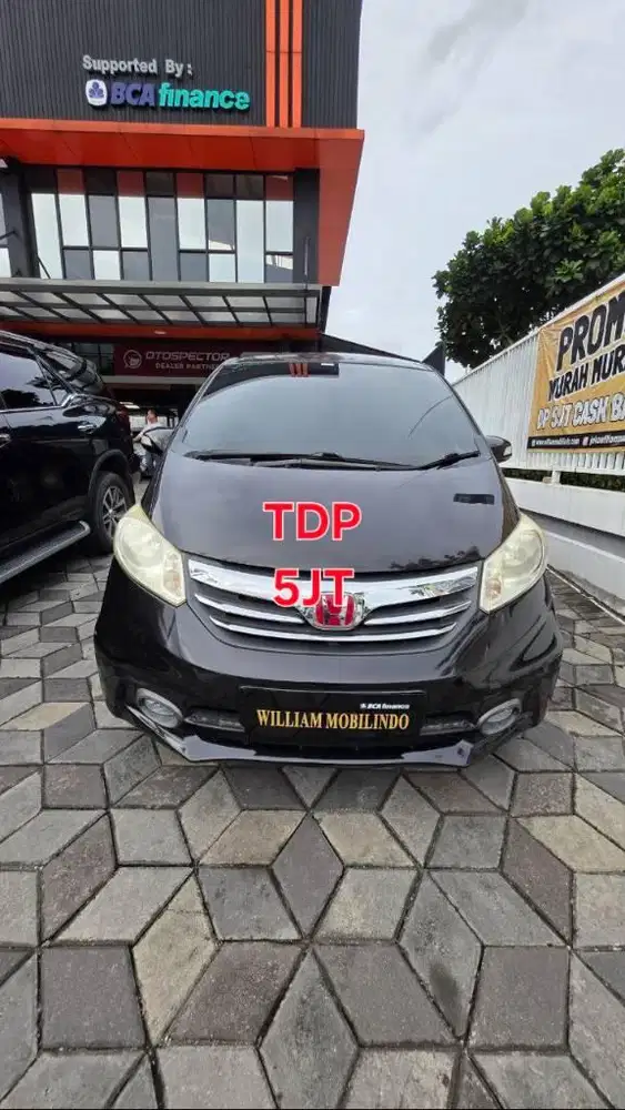 Honda Freed S Matic Tahun 2012 Kondisi Mulus Terawat Istimewa