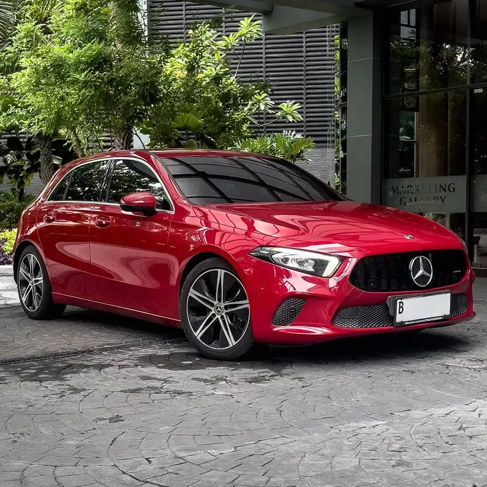 (CASH) Mercedes Benz A200 Hatchback MBUX 2019