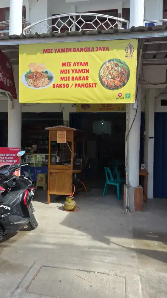 Dicari asisten tukang masak Mie Ayam