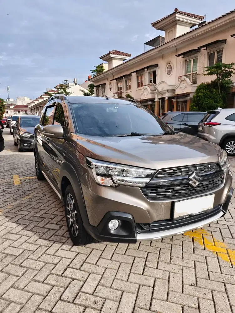 Suzuki XL 7 2020 ZETA AT KM RENDAH Pemakaian 2021 UPGRADE KULIT