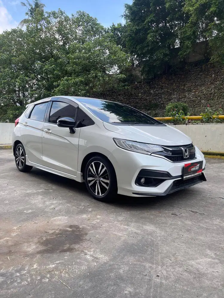 Honda Jazz RS CVT 2018
