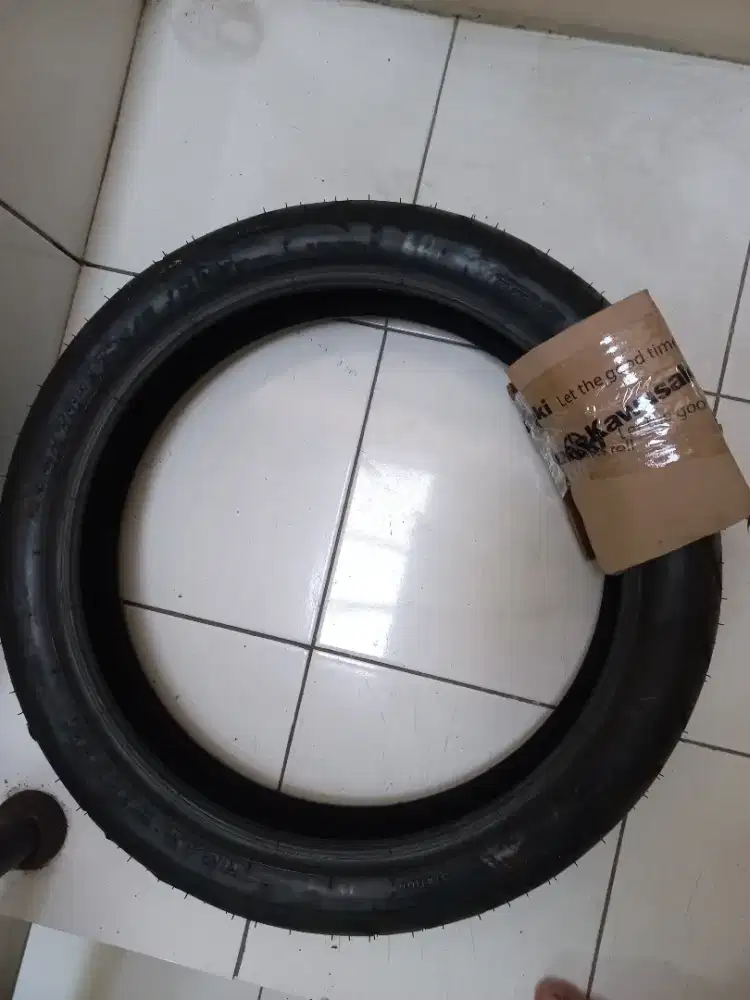 JUAL BAN LUAR BELAKANG MERK IRC RX-01R TUBELESS Uk.120/70-17