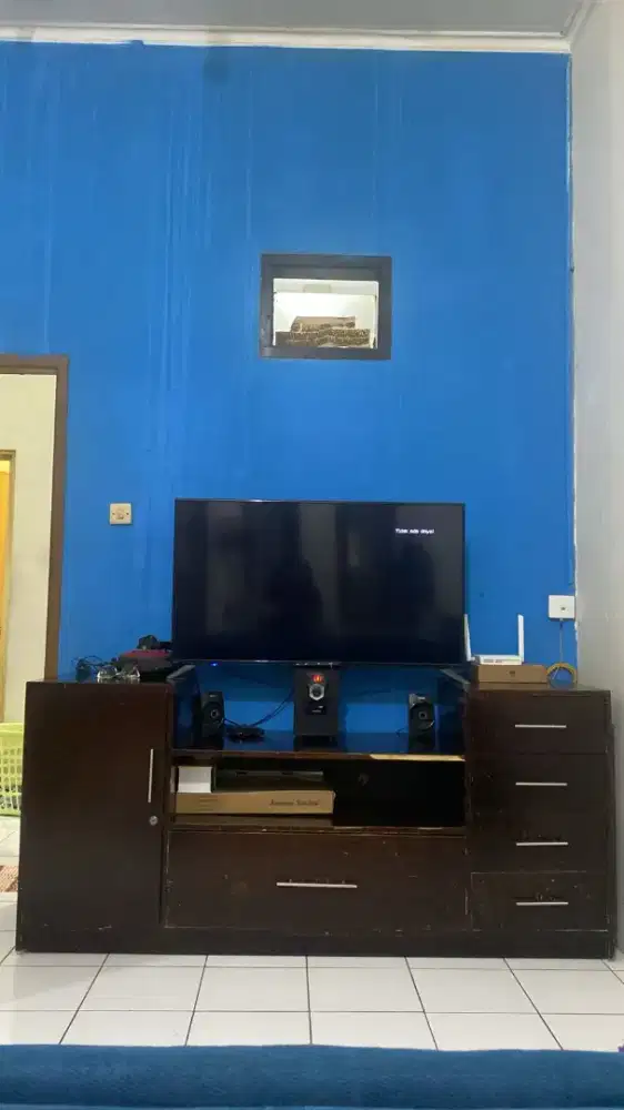 Rak TV 180 mm  kondisi masih Ok