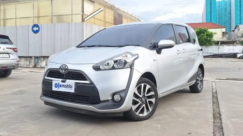 LOW DP Toyota Sienta 1.5 V Bensin-MT 2016 SBA
