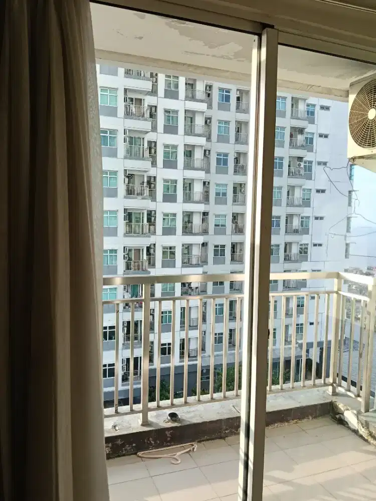 Disewakan 2BR  Terbesar condominium pluit Tower J  full furnish