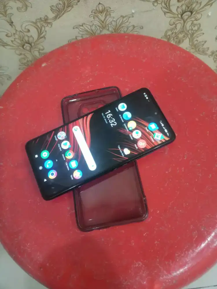 Poco x3 pro  ram 6+2/128 minus shadow msh orisinil semua batangan