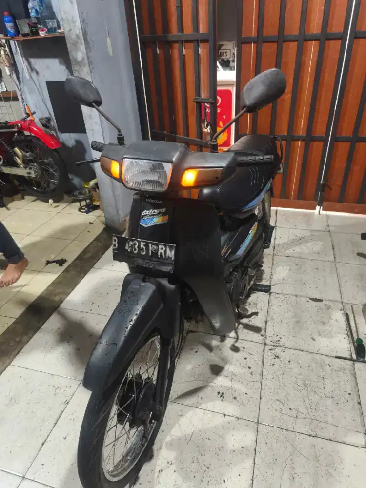 HONDA ASTREA GRAND BULUS 1993 ORIGINAL PAINT