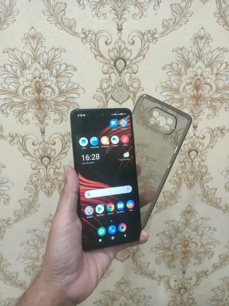 Poco x3 pro  ram 6+2/128 minus shadow msh orisinil semua batangan