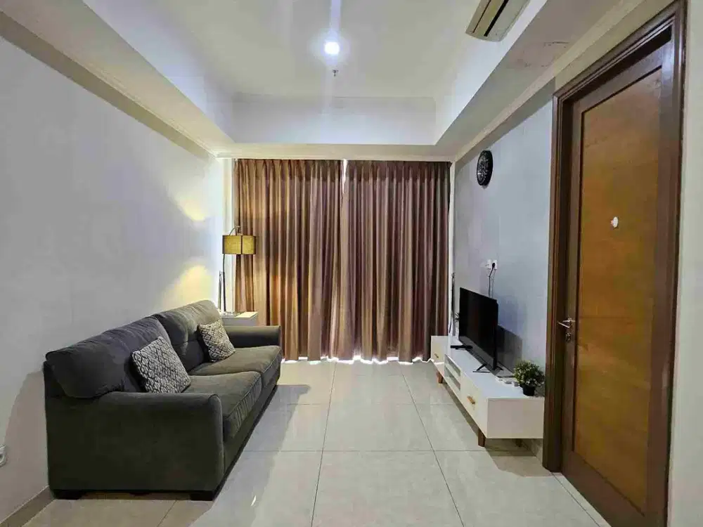 Di Sewakan Condominiums 2BR FULL FURNISHED di Taman Anggrek Residences