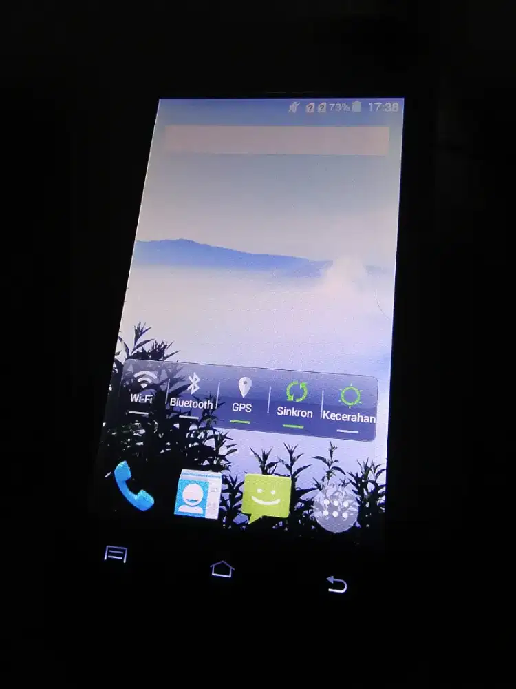 Hp bekas Polytron R2403