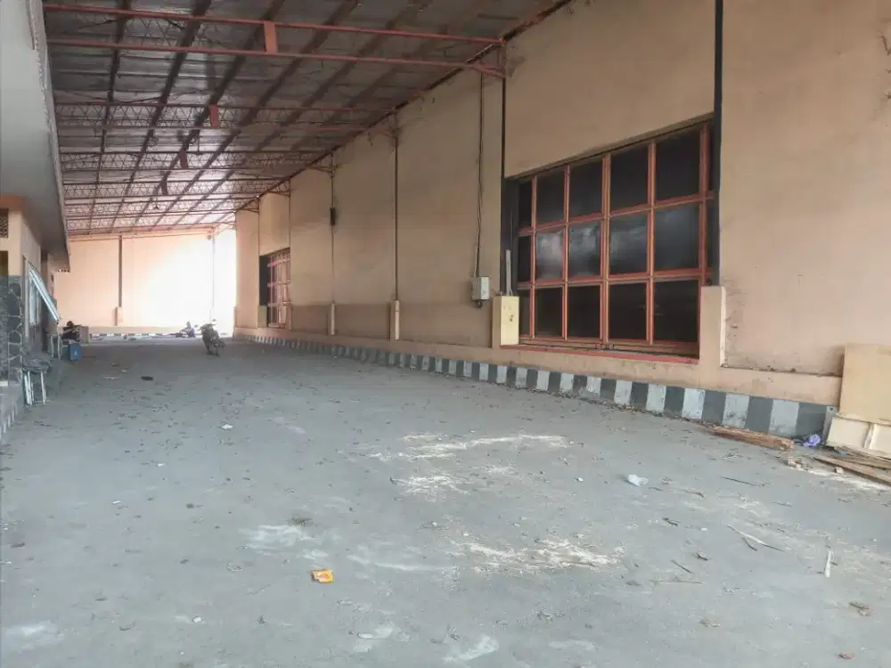 Disewakan Gudang Siap Pakai, Kawasan Industri Lokasi Strategis Kudus Luas 6600m2