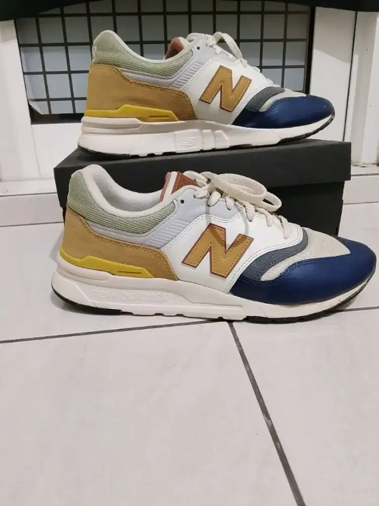 Dijual Sepatu NB pria (44) Insole 28