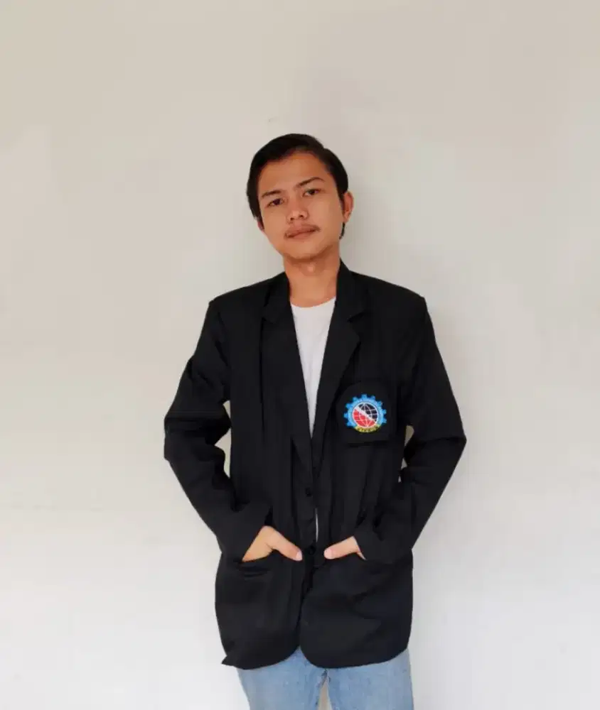 Sedang menjadi pekerjaan partime/fulltime