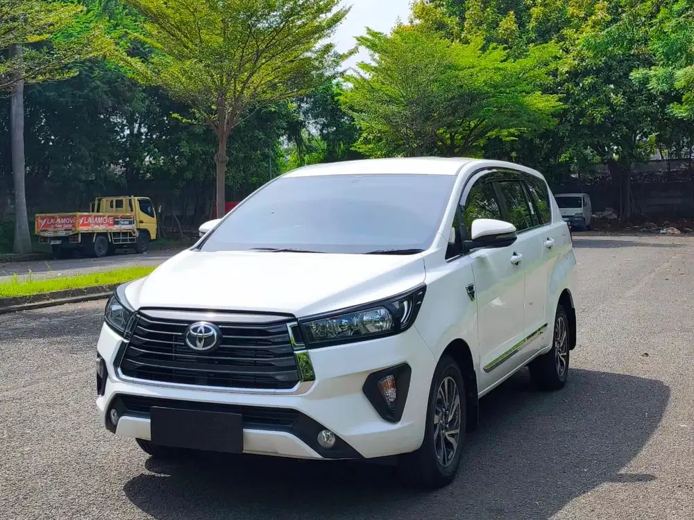 TOYOTA INNOVA G AT 2022 DIESEL