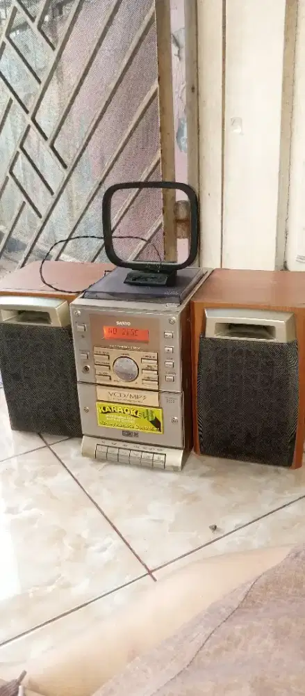 Vcd Karaoke Merk Sanyo