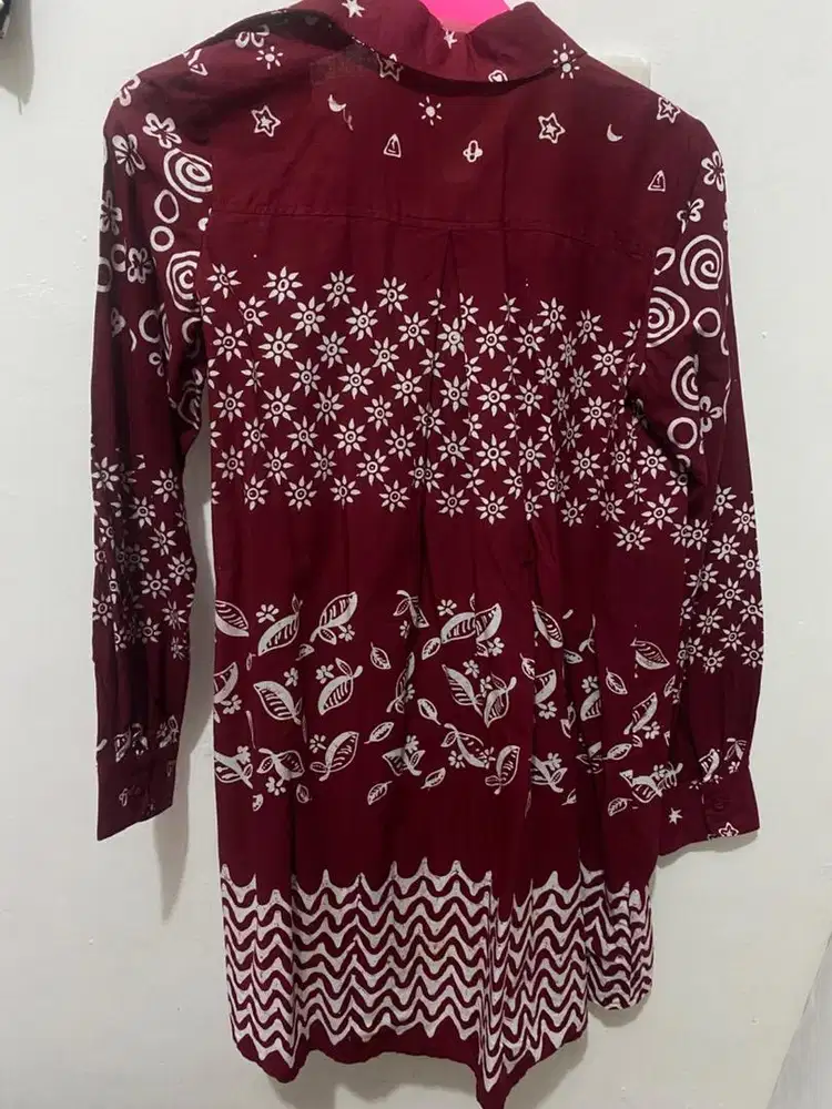 BATIK WARNA MAROON WANITA
